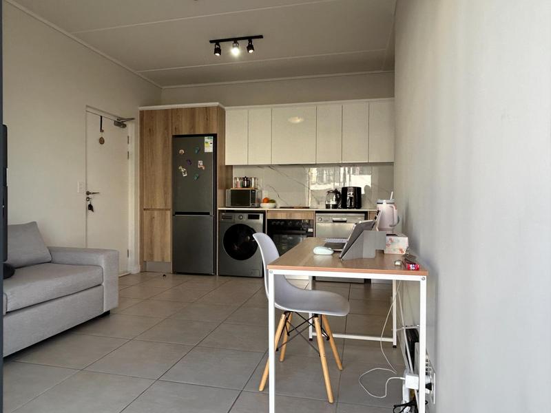 1 Bedroom Property for Sale in Sandown Western Cape